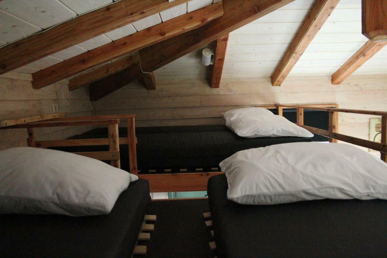 Chalet de Schenk- Camping 't Dekske Wintelre Exterior foto